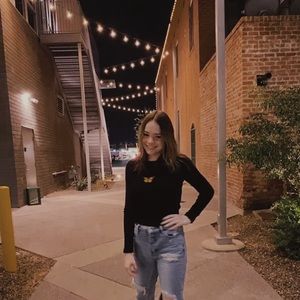 Meet your Posher, Kaitlynn